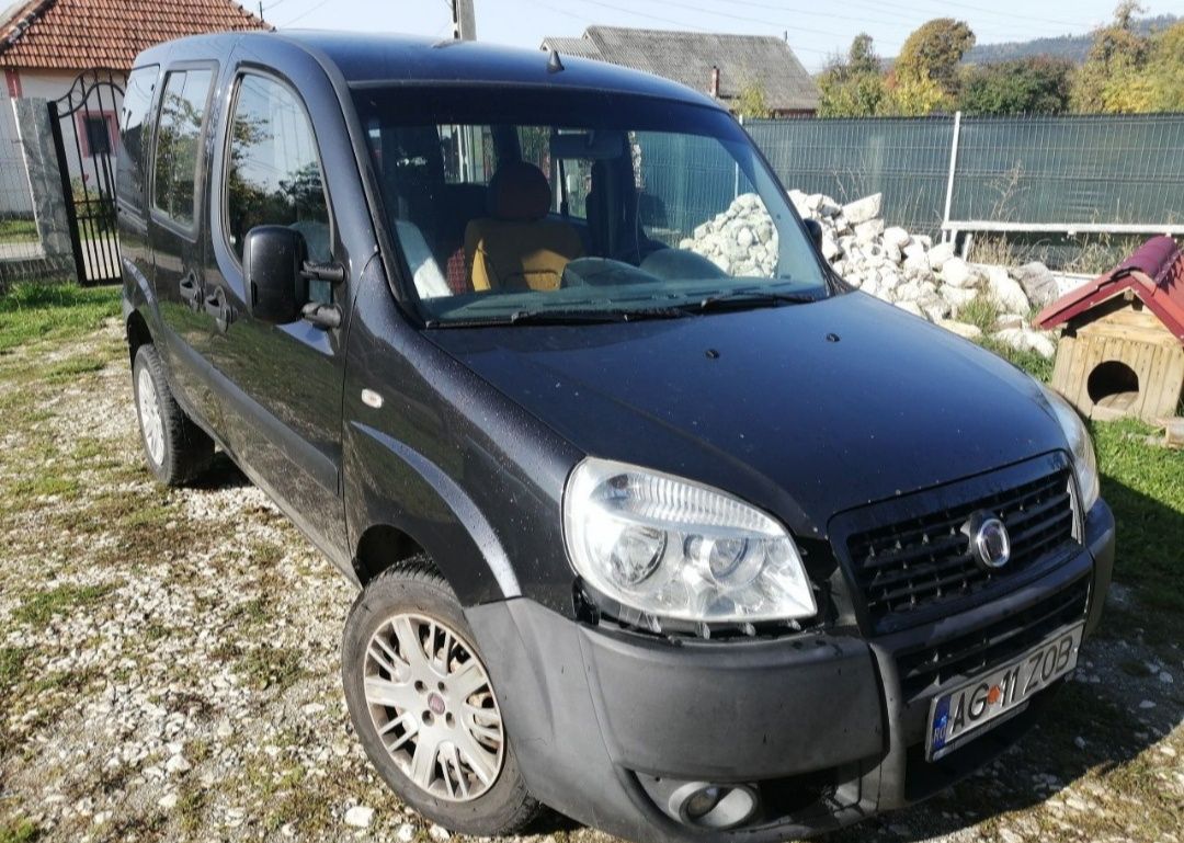 Fiat Doblo benzină și motorină