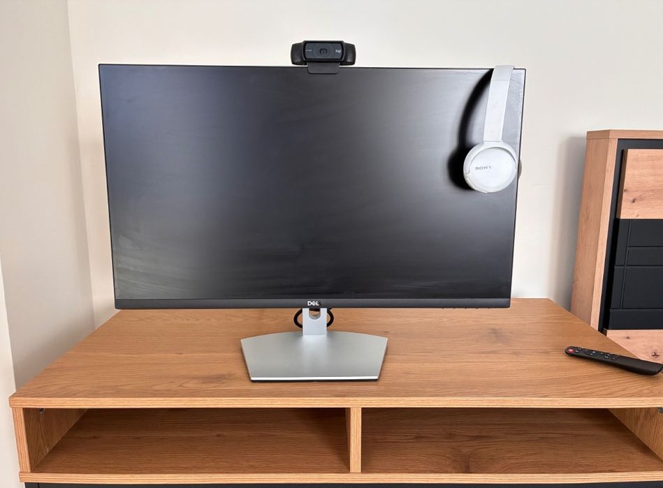 Продавам монитор Dell S2721HN