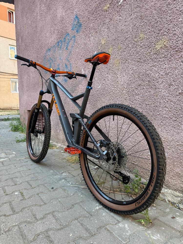 Bicicleta Cube Stereo Race 140R/Carbon/27,5