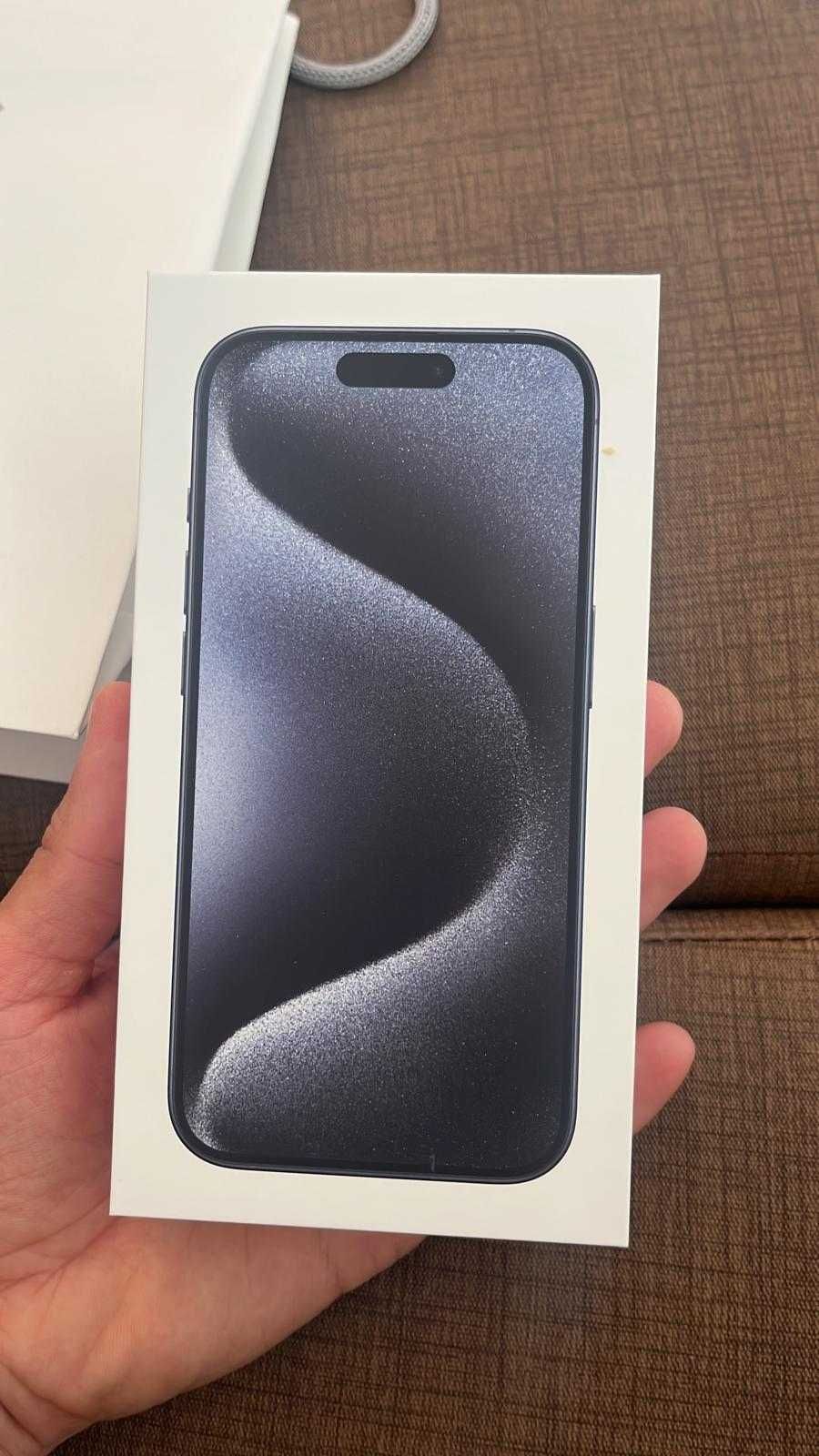 Продам iphone 15 pro 512gb