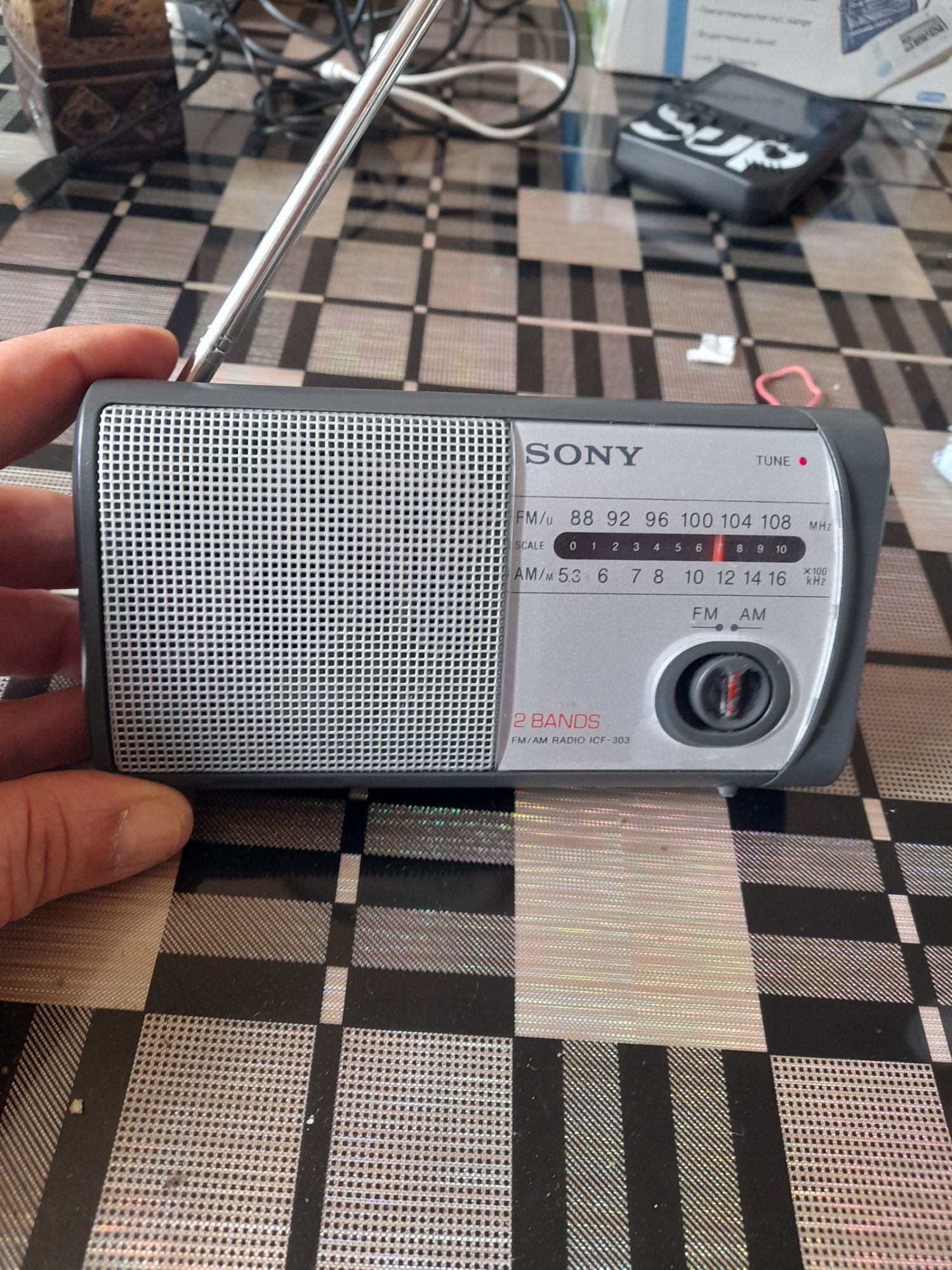 Vind radio portabil Sony