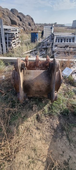 Ковш на эксковатор