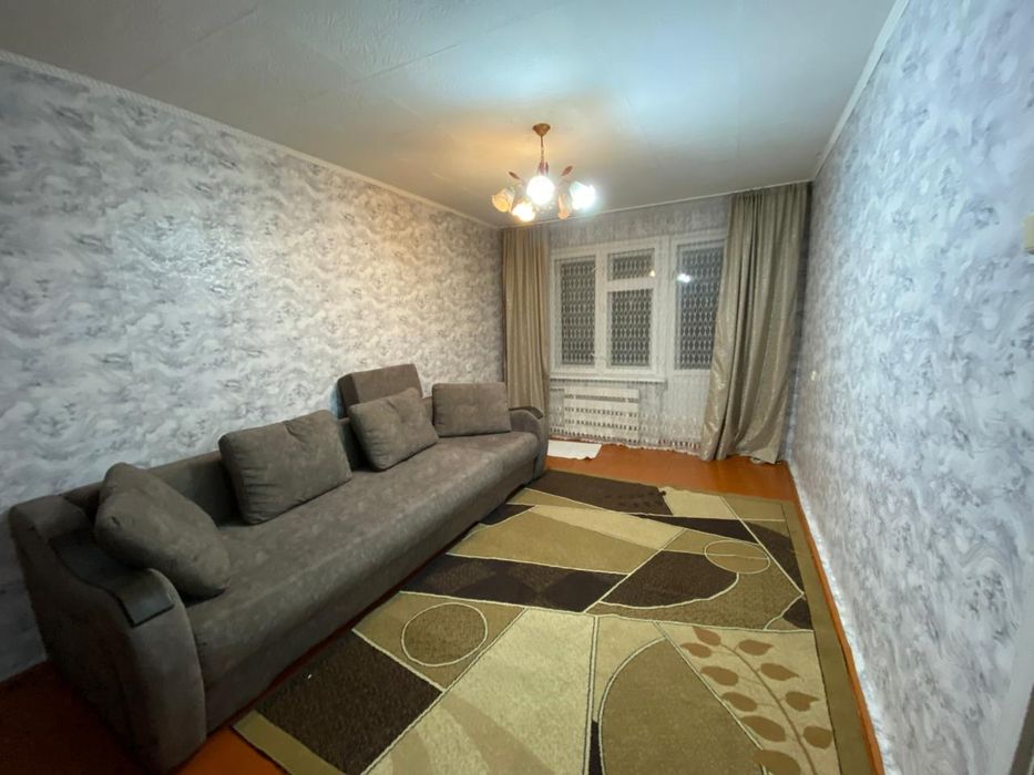 Сдам 1 комнатную квартиру в 19 мкр