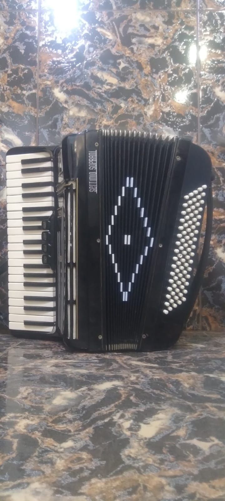 Vând acordeon Settimio Soprani