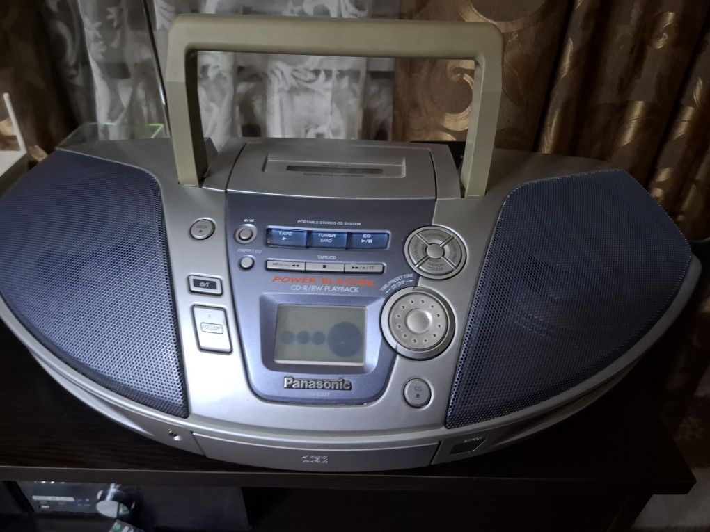 Музыкальный центр Panasonic