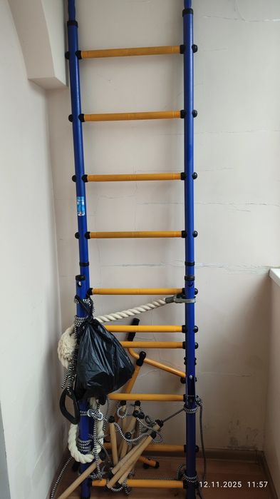 Детский спортивный комплекс продам