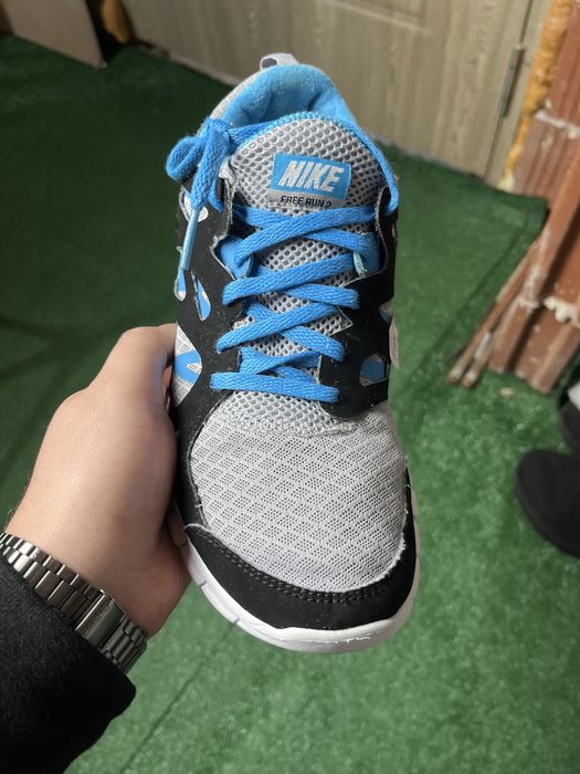 Adidasi nike alergare