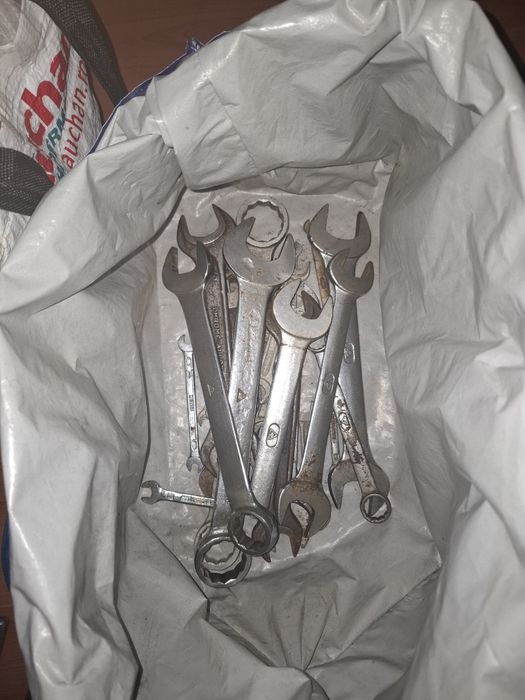 Vând diferite scule!