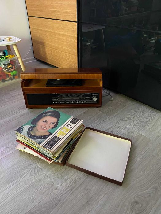 radio cu pickup Pacific functional + viniluri
