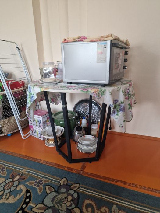 Стол в отлчном состоянии