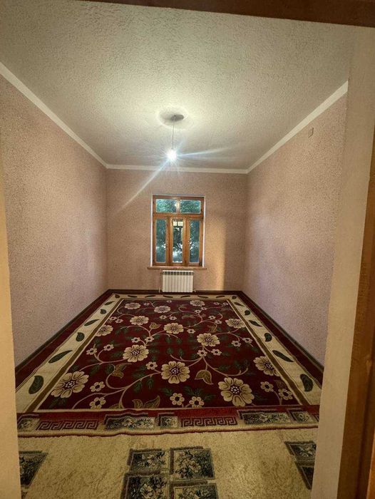 5 хона 8 сотокдан иборат булган ховли сотилмокда