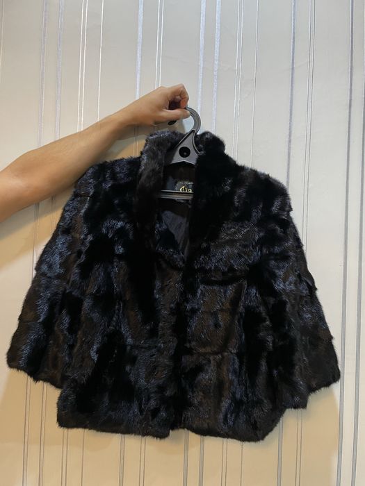 Продаю норковую шубу автоледи в хорошем состоянии размер 42-44