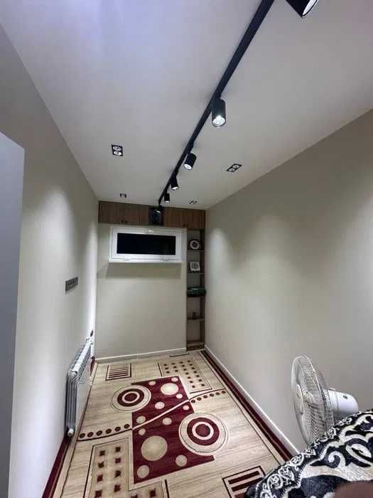 Купить евро двух комнатную в кирпичном доме, 77 серия, метро Шахристан