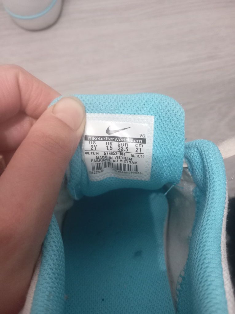 Adidasi Nike fetițe