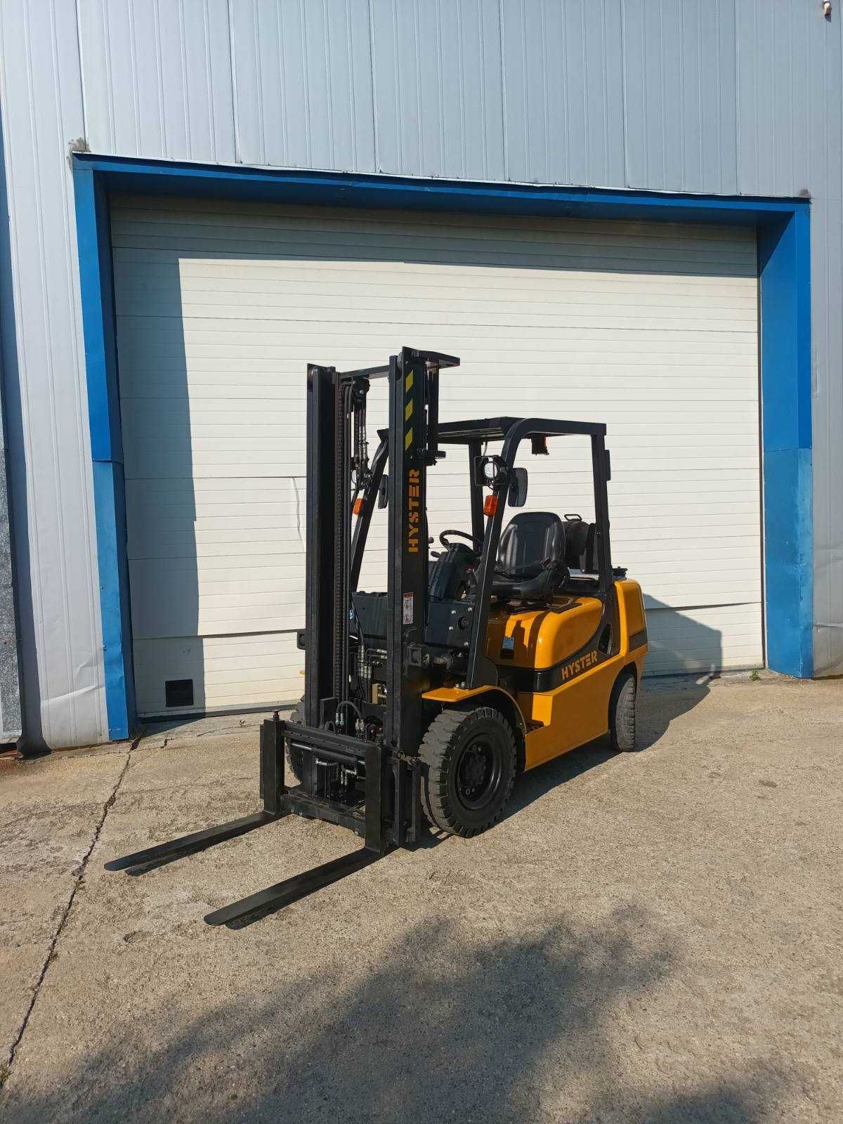 motostivuitor 2.5 tone Hyster an 2020 benz+Gpl