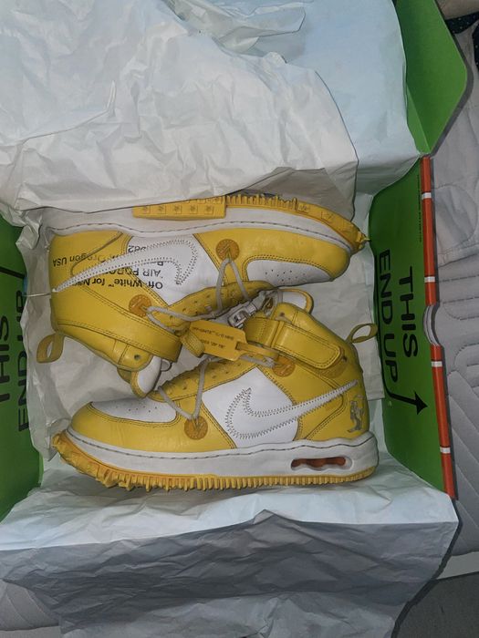 Off White x Nike Air Force 1 Mid "Varsity Maize"