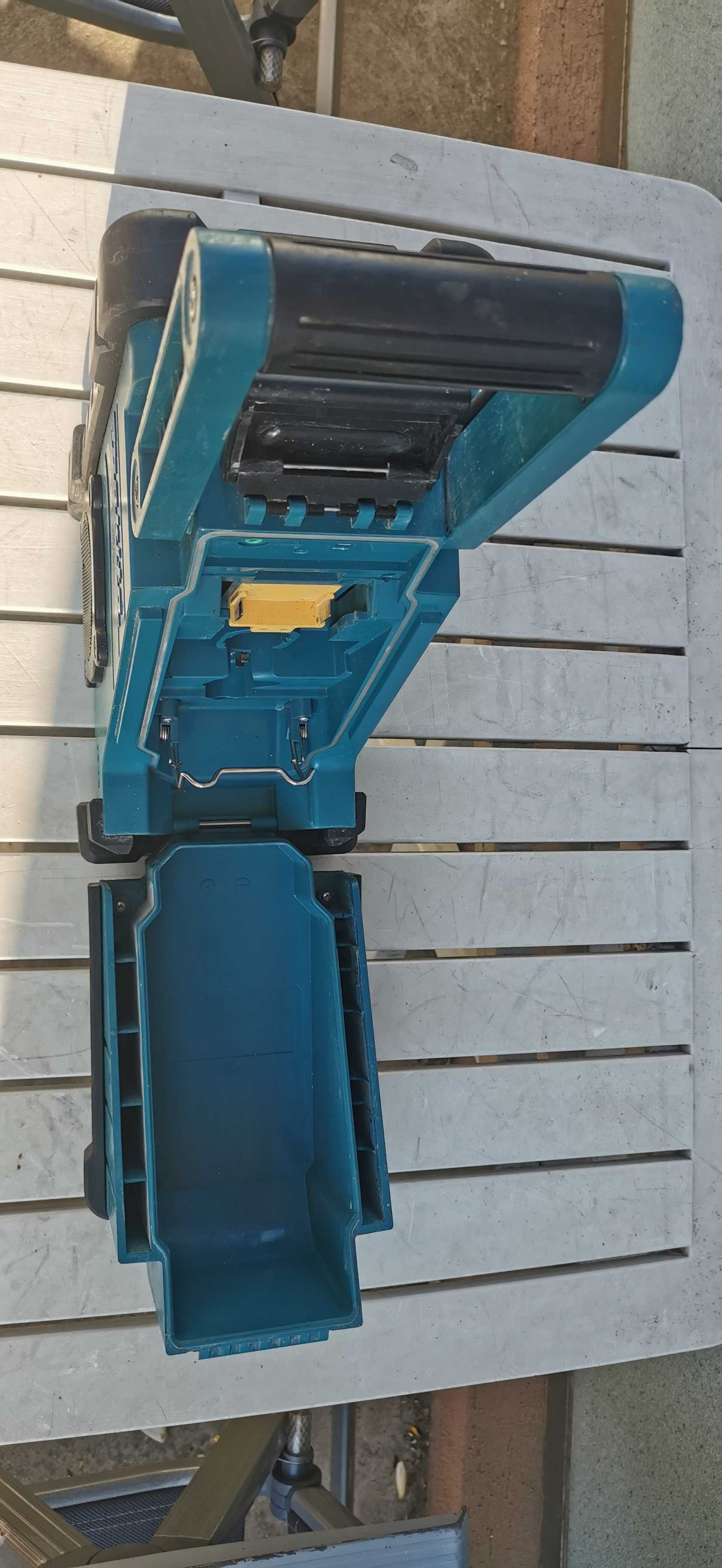 Radio Makita DMR104 - DAB/FM