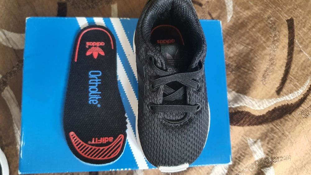 Бебешки маратонки Adidas