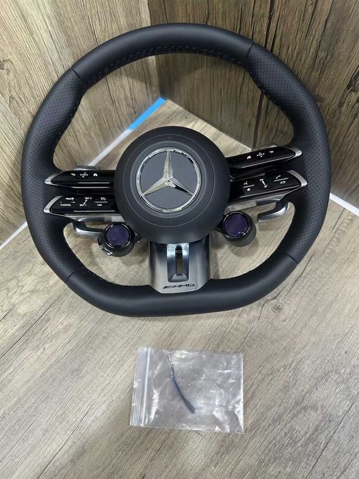 Mercedes Custom Спортен Волан – Персонализиран Дизайн!
