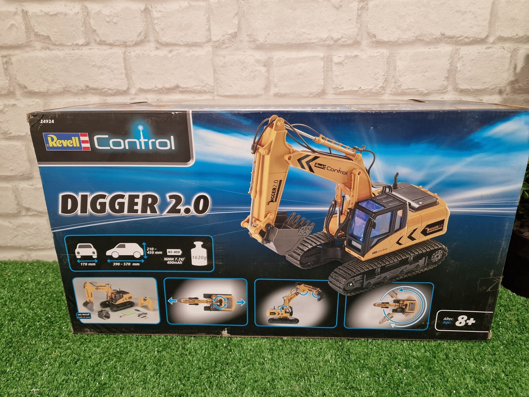 Багер с дистанционно управление Digger 2.0, Revell