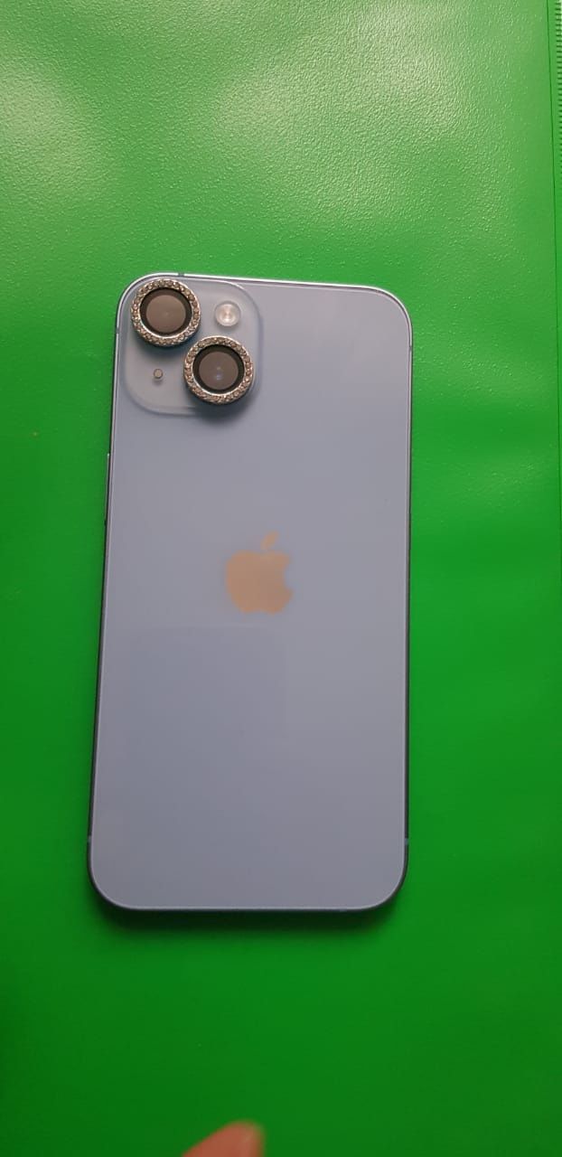 Iphone 14 в хорошем состоянии