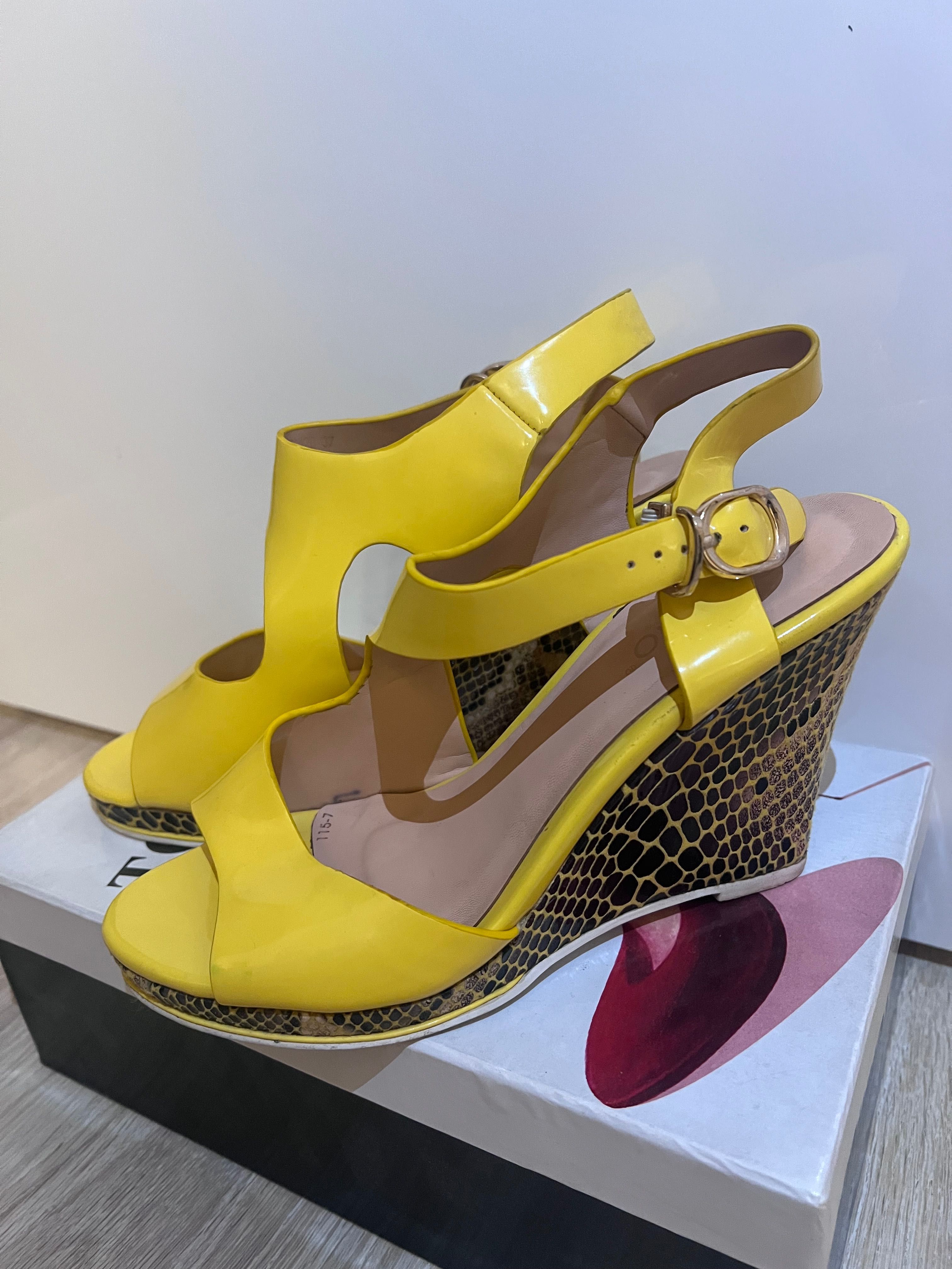 Sandale elegante