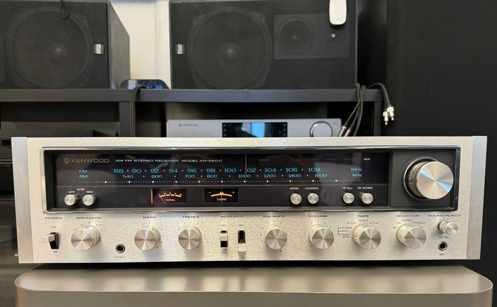Receiver Kenwood KR-6600 (1976-1978)