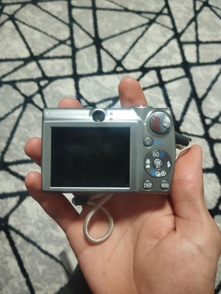 Canon IXUS 85015