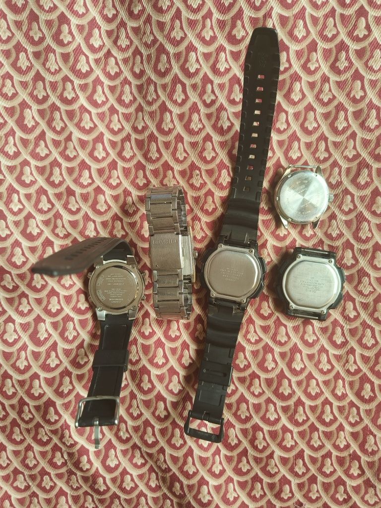 Часовници CASIO 30 лева