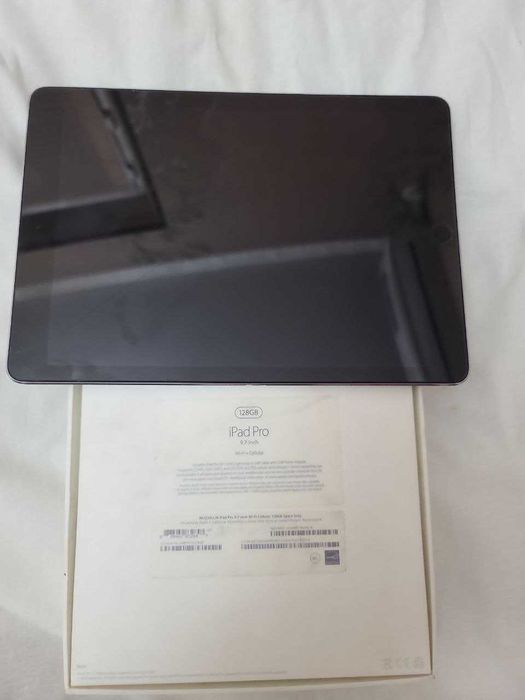 Продам или обменяю iPad Pro 9,7-inch на равный Андроид