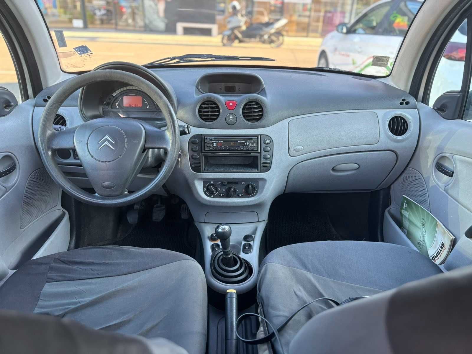 Citroen C3, бензин