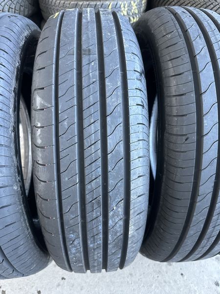 215/65/17 GOODYEAR 4бр