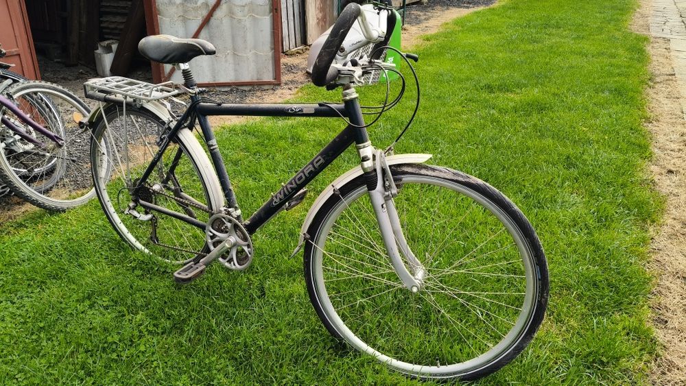 Vând  biciclete   diferite modele