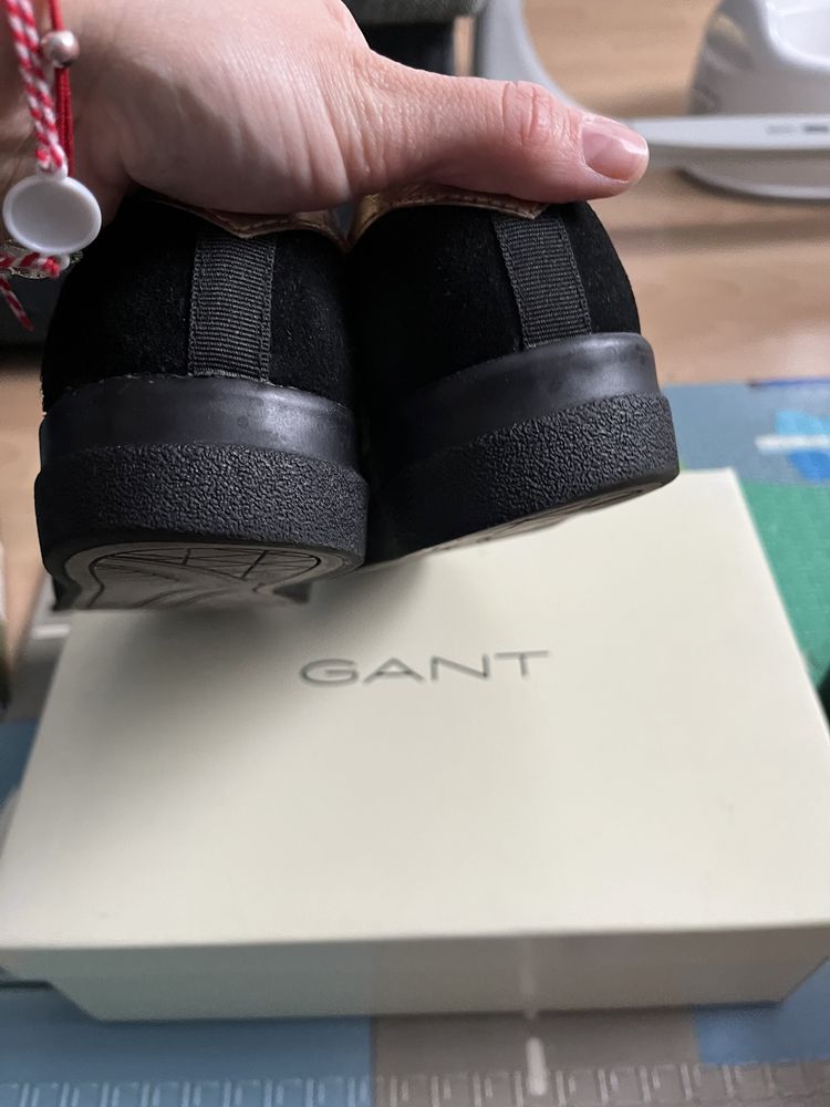 Обувки Gant