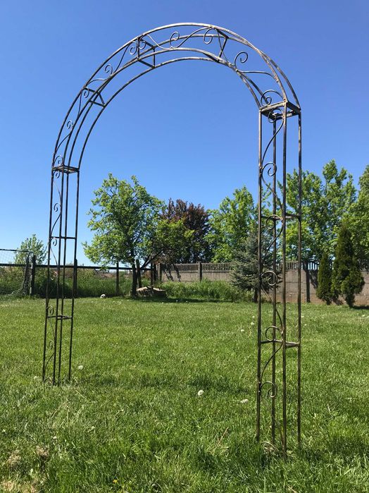 Arcadă din fier forjat pentru evenimente
