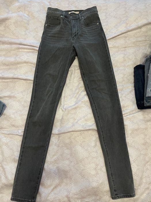 дънки Zara, Levi’s