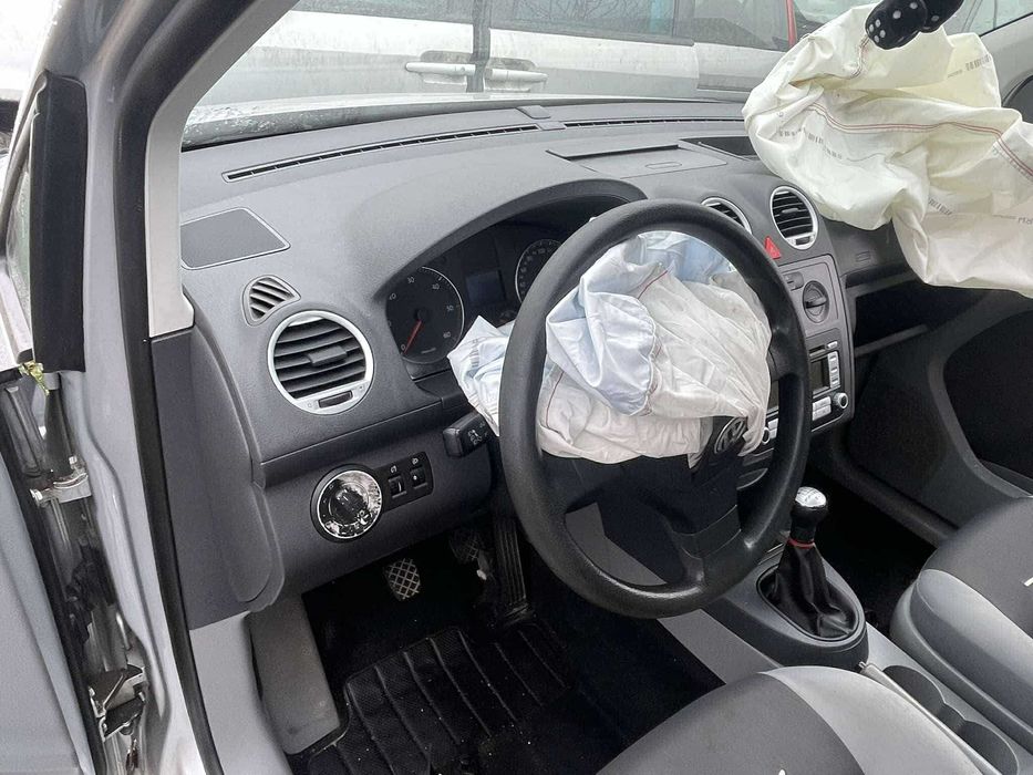 vw caddy 1.9 tdi на части пътнически теглич  фолксваген кади