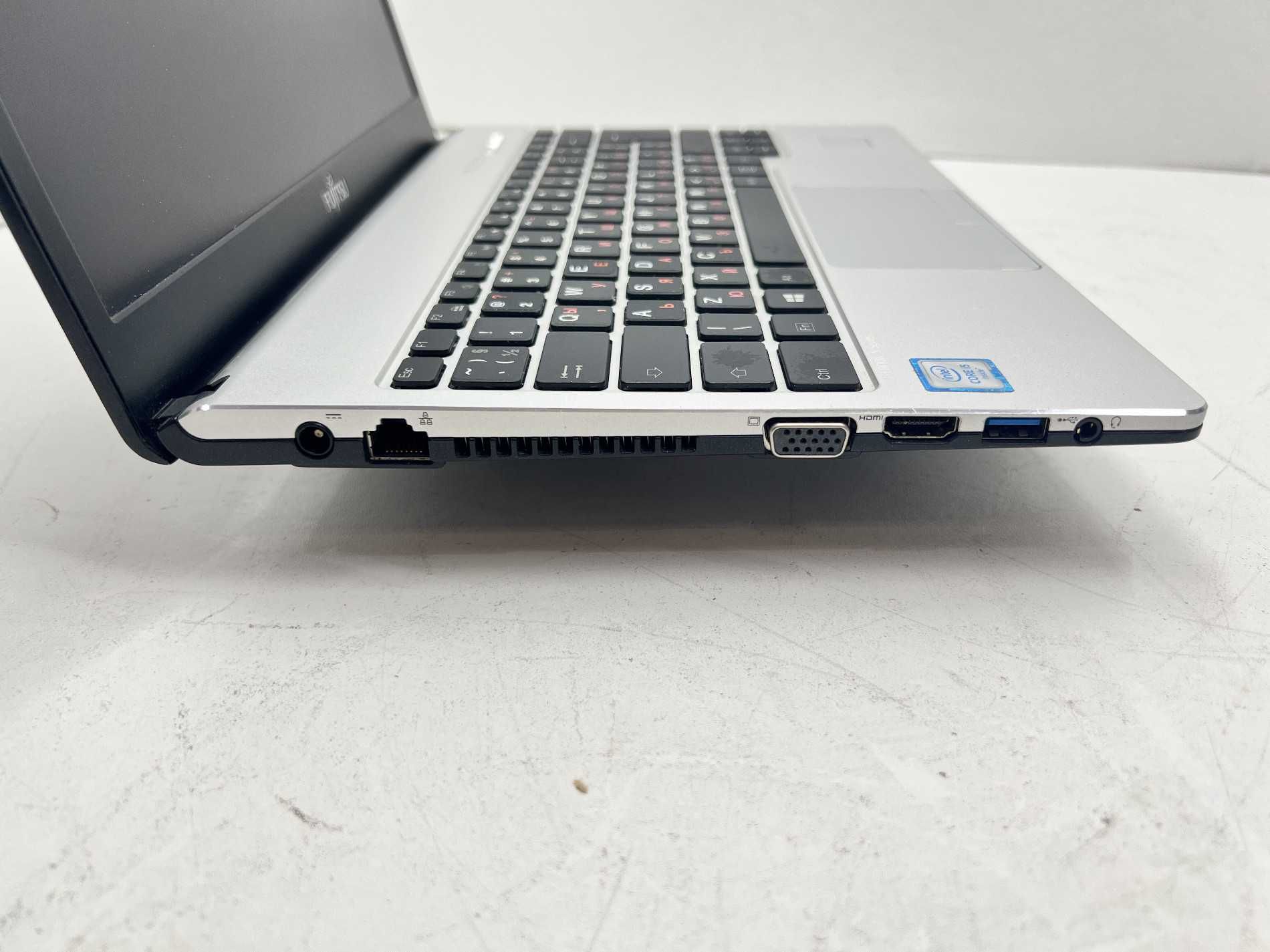Fujitsu Lifebook s936 13.3" IPS FHD i5-6200U 8GB 260GB/-> Добър
