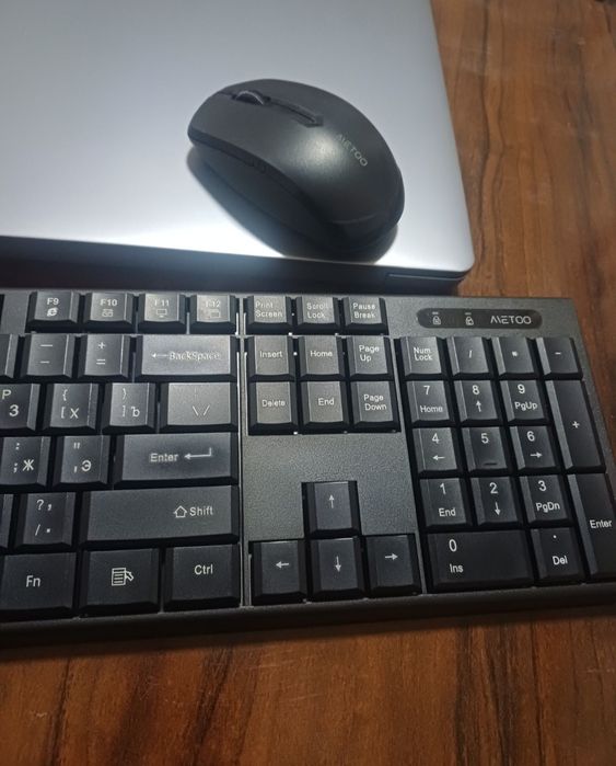 Klaviatura va sichqoncha sotiladi