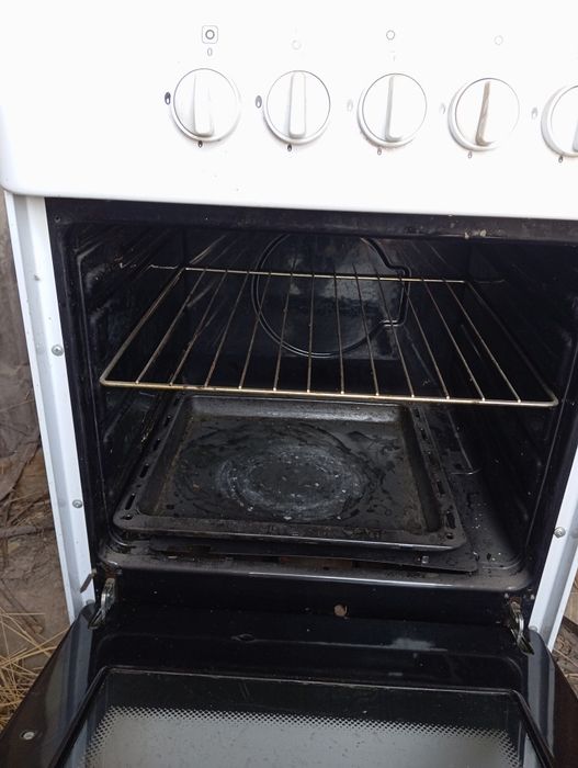 Газ плита, духовка электрическая