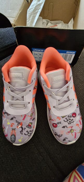 Маркови обувки, гумени ботуши, кецове, маратонки