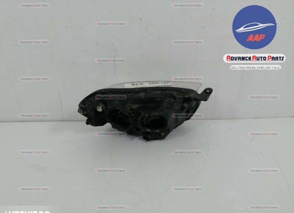 Far Stanga original cu halogen Mercedes-Benz  X-Class  1 [2017 - 2020]