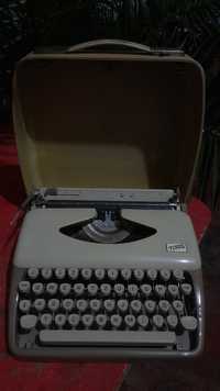Mașină de scris Tippa,  raritate, stare impecabilă