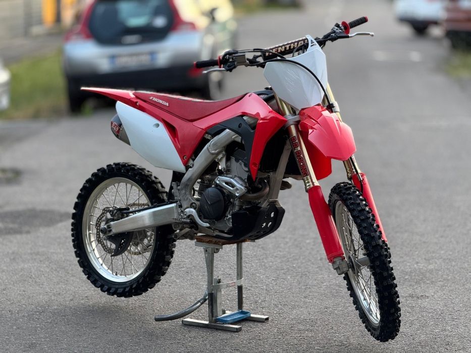 Vând Honda CRF 250R 2019 impecabil/4300€neg!