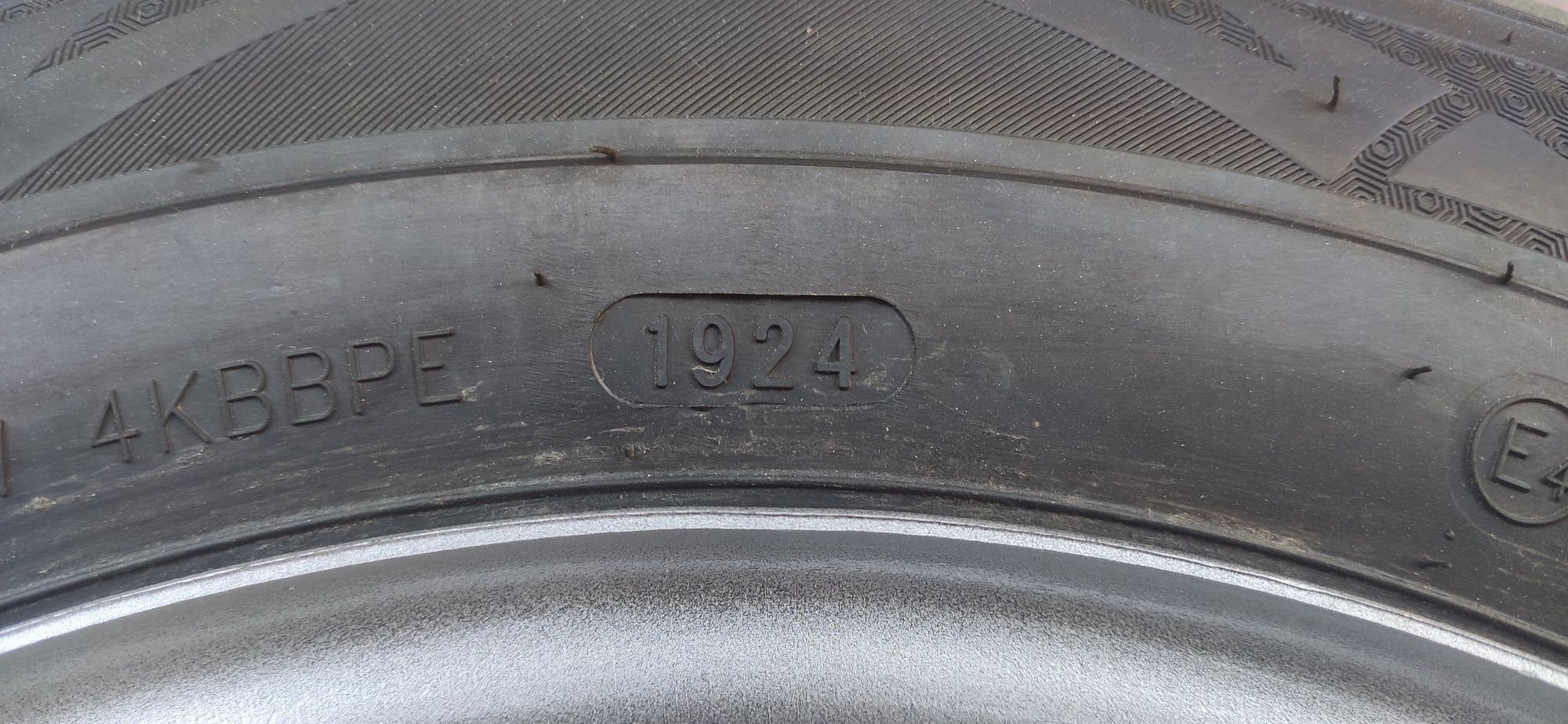 Шины с дисками R13, 2шт. для прицепа, новые