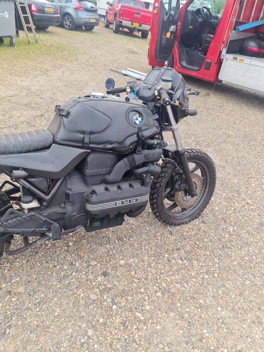 Vand sau dezmembrez BMW K 100 Rs