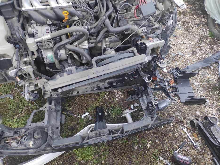 Пасат 2 1.8 комби на части