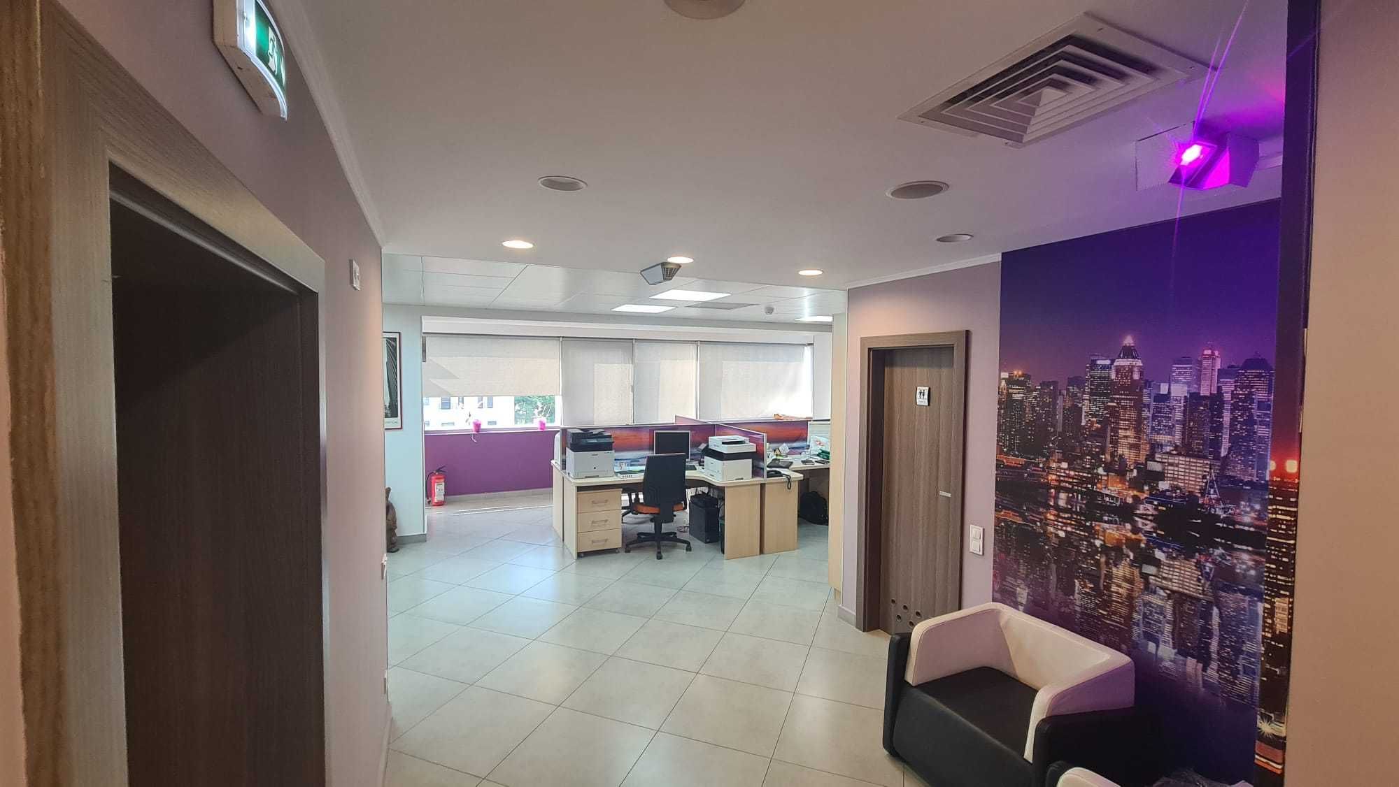 13 Sept-Prosper- Spatiu birouri 80 mp  pret 12 euro mp