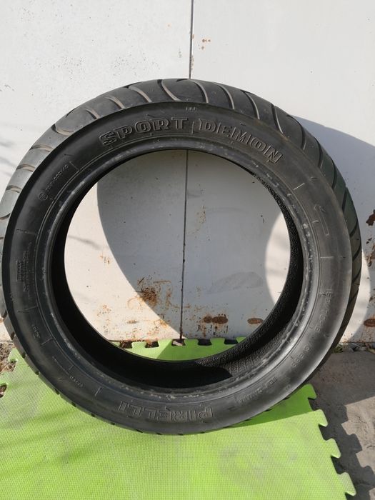 Продам мотошину PIRELLI.