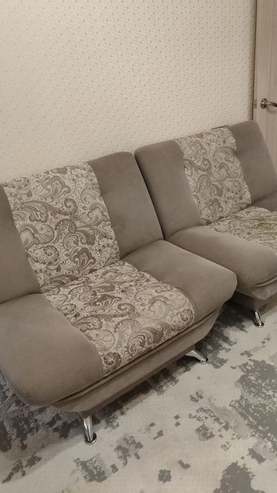 Продам диван с креслом